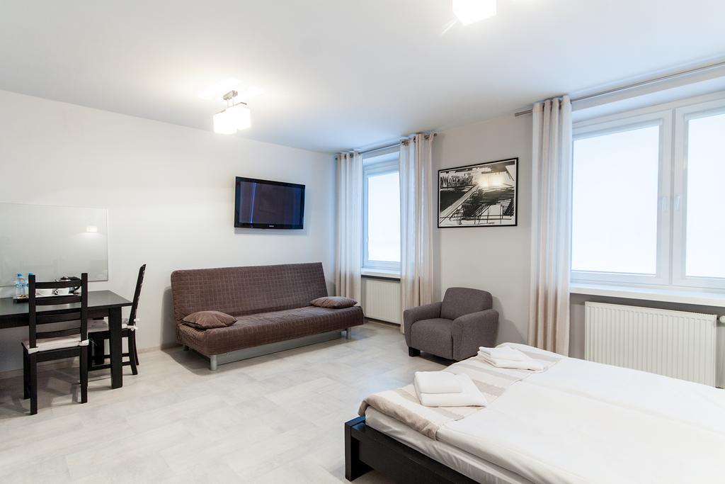 Avion Hotel Świdnik Dış mekan fotoğraf