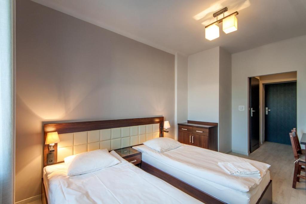 Avion Hotel Świdnik Oda fotoğraf